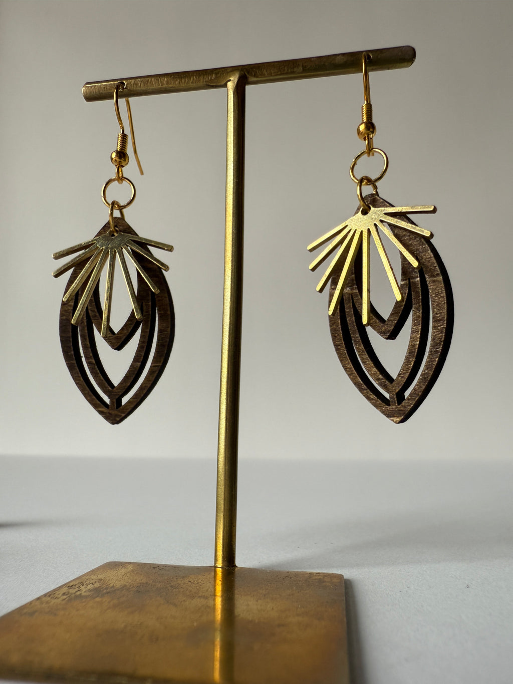 Celestial Bloom Earrings - Brown Gold